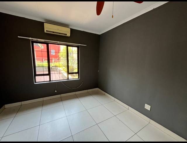 2 BEDROOM FREESTANDING TO LET IN BELLAIR